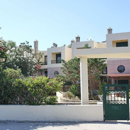 فيلا Athina كوتاري المظهر الخارجي الصورة
