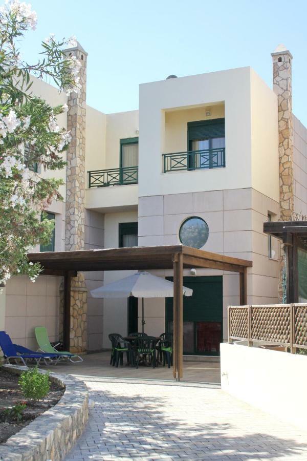 فيلا Athina كوتاري المظهر الخارجي الصورة